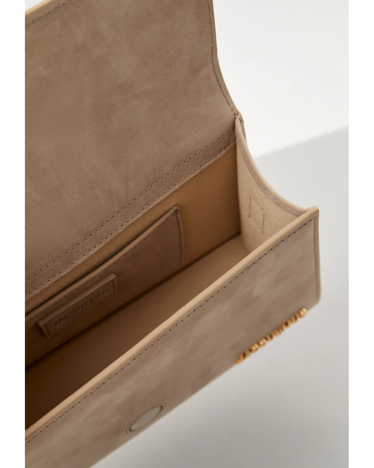 Сумка JACQUEMUS Le Grand Bambino Beige — фото 4